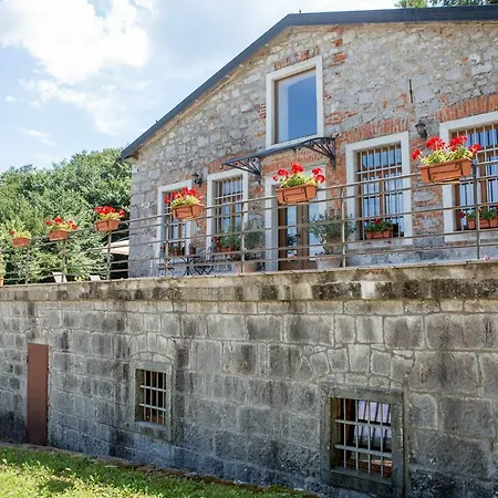 Anton - The Old Dairy וילה Hrusica (Ilirska Bistrica)