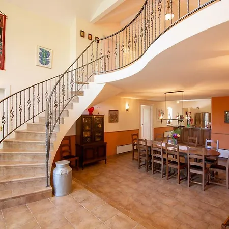 Anton - The Old Dairy 别墅 *